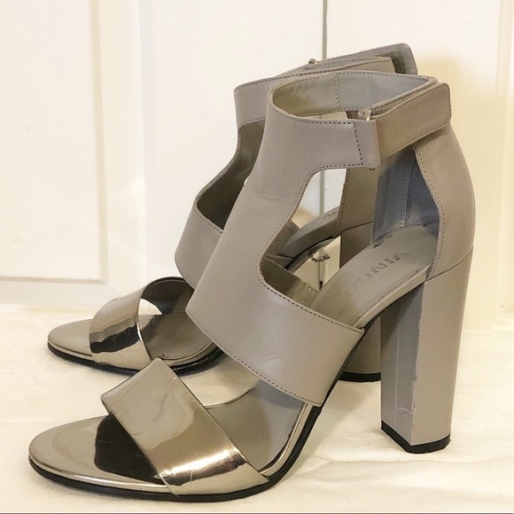 Vince Shoes - Vince gray leather chunky heel sandals. 7.5M